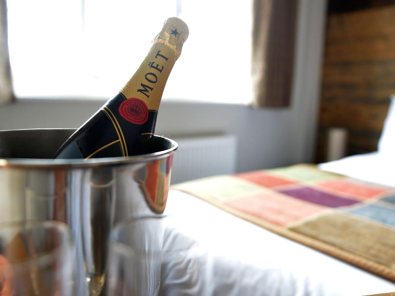 The Cayley Arms Inn Pickering Ngoại thất bức ảnh